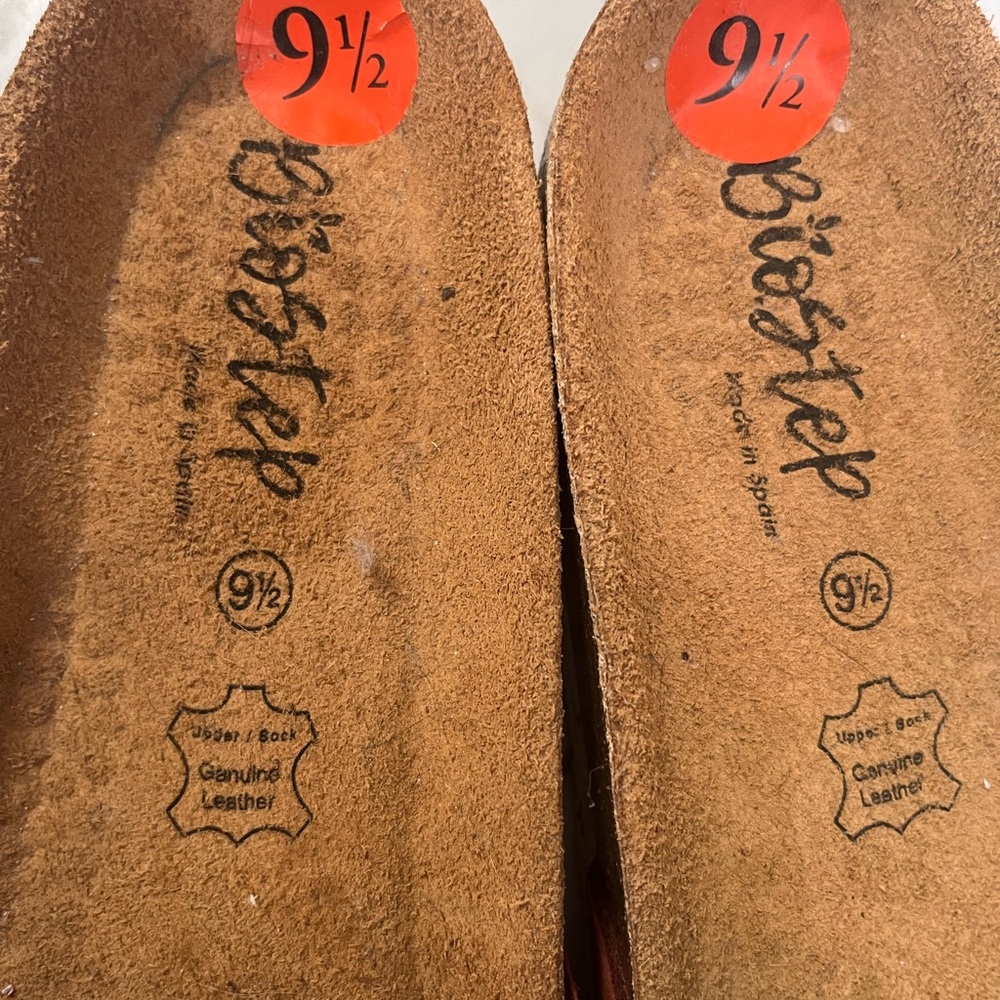 BioStep Women's Rust Colored Sandals - Picture 4 of 6